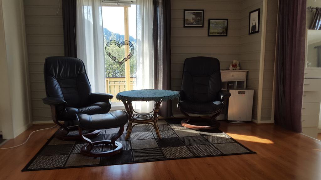 Holiday Home Lofoten Lyngvaeret ภายนอก รูปภาพ