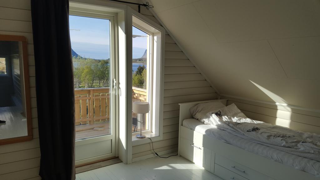 Holiday Home Lofoten Lyngvaeret ภายนอก รูปภาพ